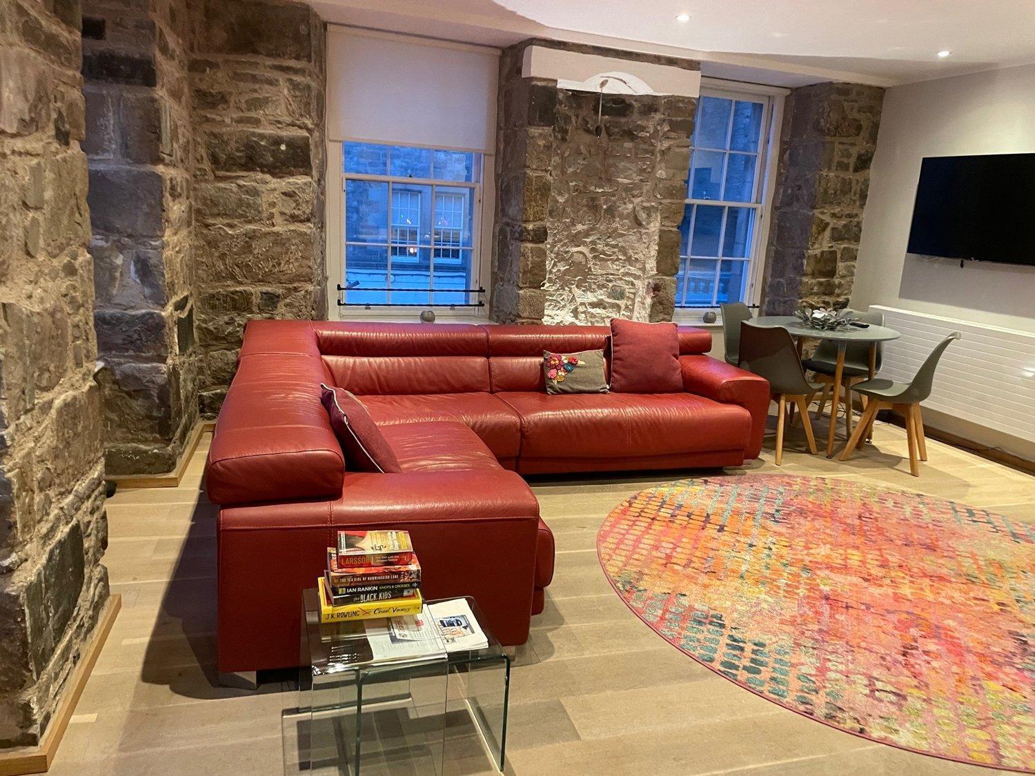 Joivy Elegant Home At The Heart Of The Royal Mile 에든버러 외부 사진