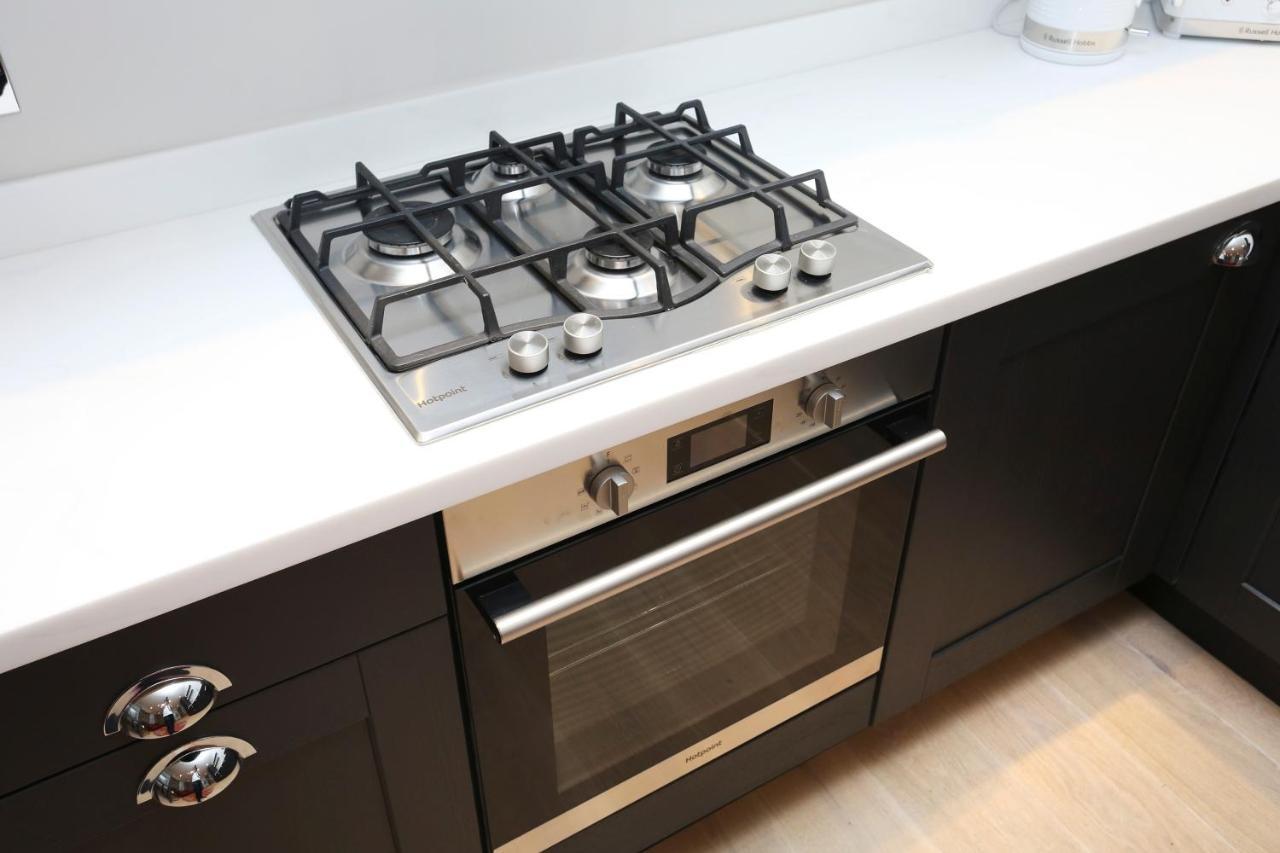 Joivy Elegant Home At The Heart Of The Royal Mile 에든버러 외부 사진