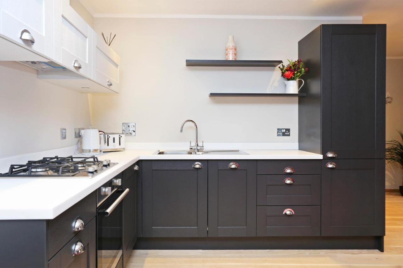 Joivy Elegant Home At The Heart Of The Royal Mile 에든버러 외부 사진