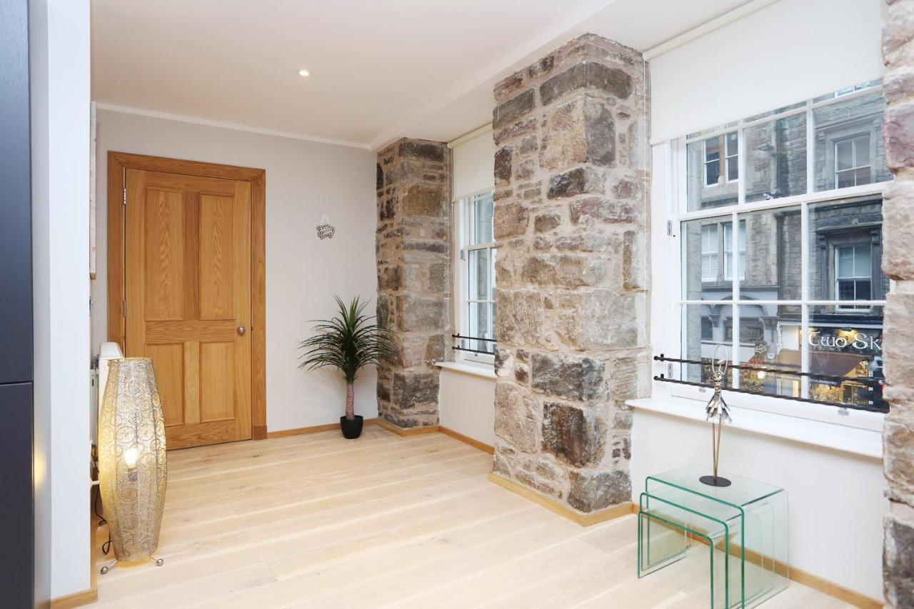 Joivy Elegant Home At The Heart Of The Royal Mile 에든버러 외부 사진